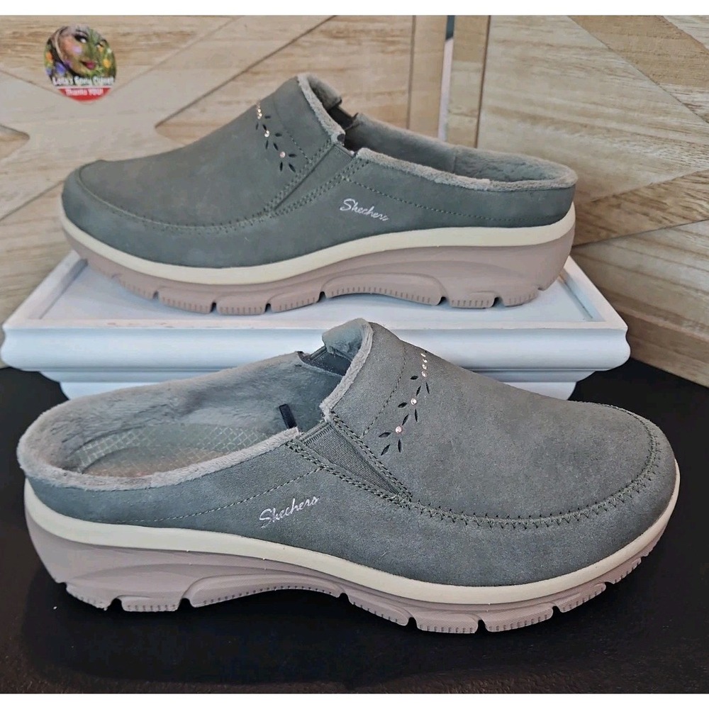 Skechers Easy Going Olive Micro Suede Mules Clogs 9.5 Water-Repellent  New! #650